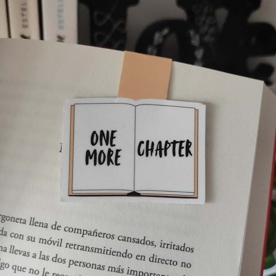 Marcapáginas magnético one more chapter